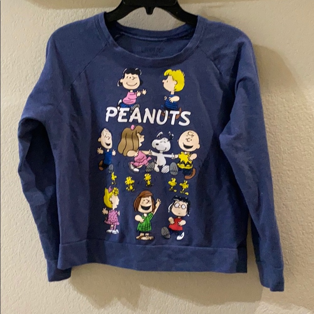 ♥️Cute peanuts sweater